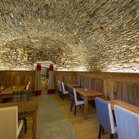 Les Plaisirs D'antan Konukevi 4*