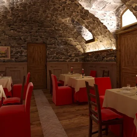 Les Plaisirs D'antan 4*