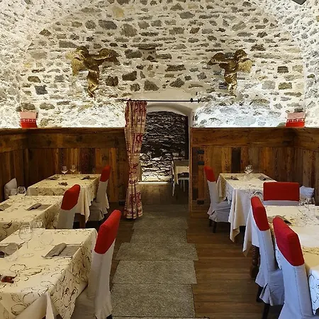 Konukevi Les Plaisirs D'antan