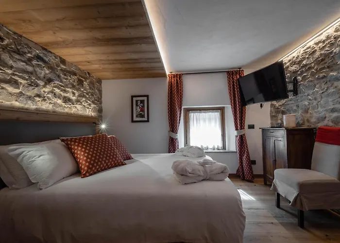 Les Plaisirs D'antan Jovencan