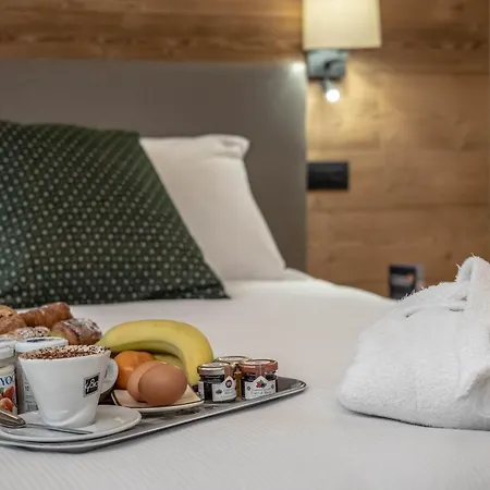 莱斯普莱西尔德思丹坦旅馆 Jovencan