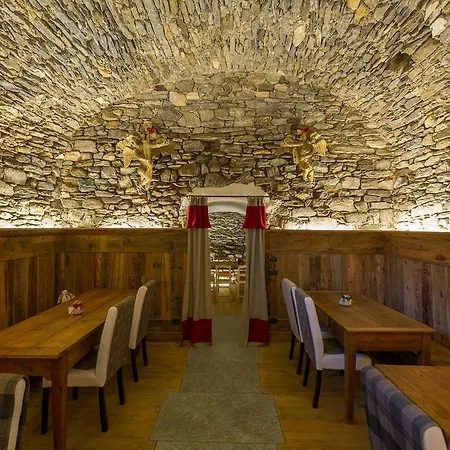 Konukevi Les Plaisirs D'antan 4*