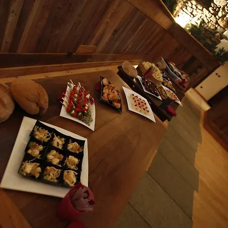 Les Plaisirs D'antan Jovencan