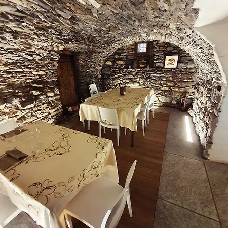Les Plaisirs D'antan 4*
