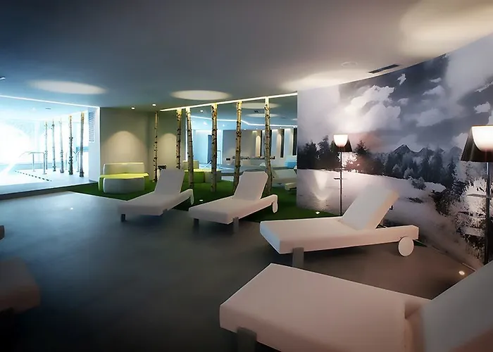 莱斯普莱西尔德思丹坦旅馆 4* Jovencan